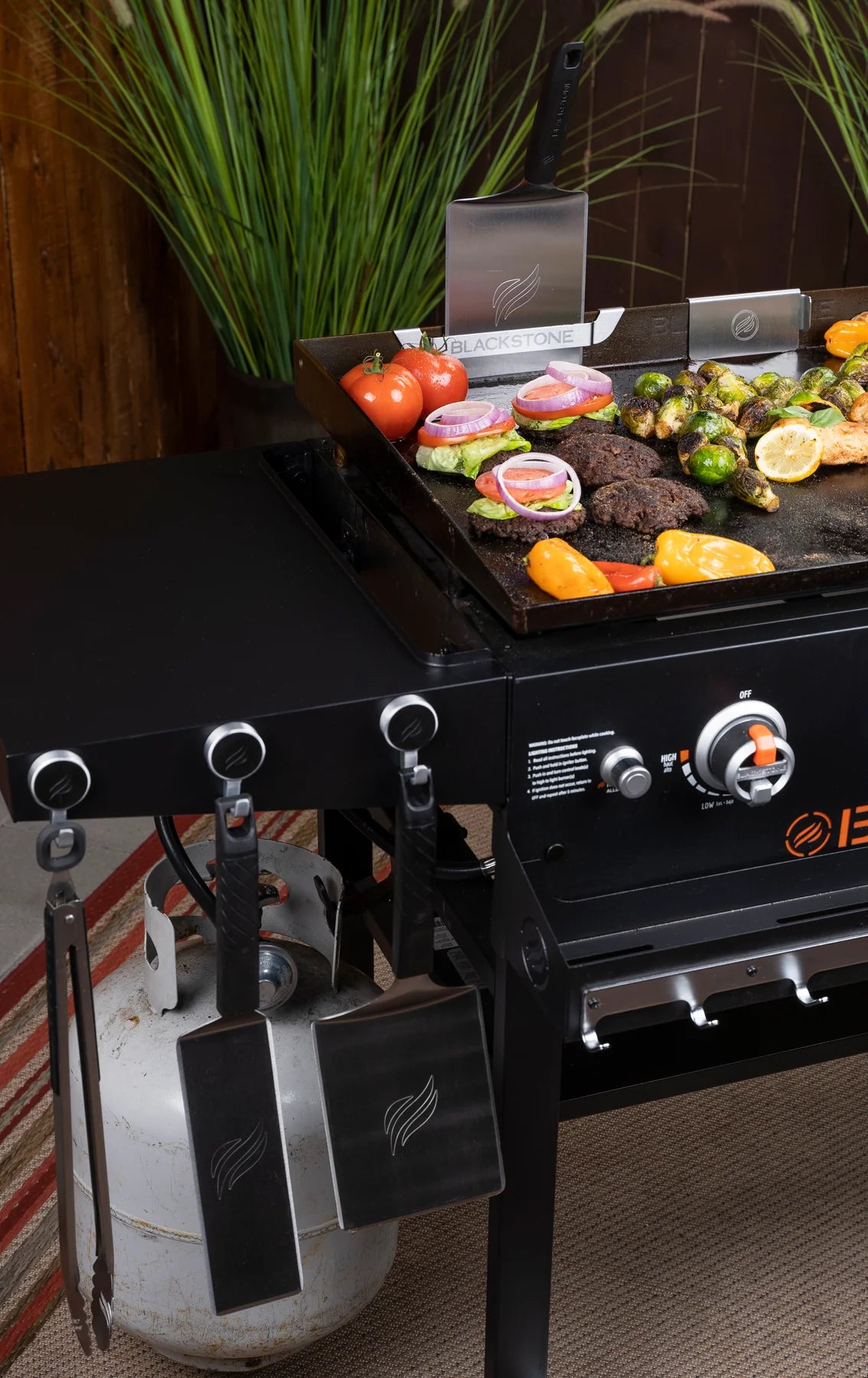 BLACKSTONE GREASE GATE AND TOOL HOLDER COMBO