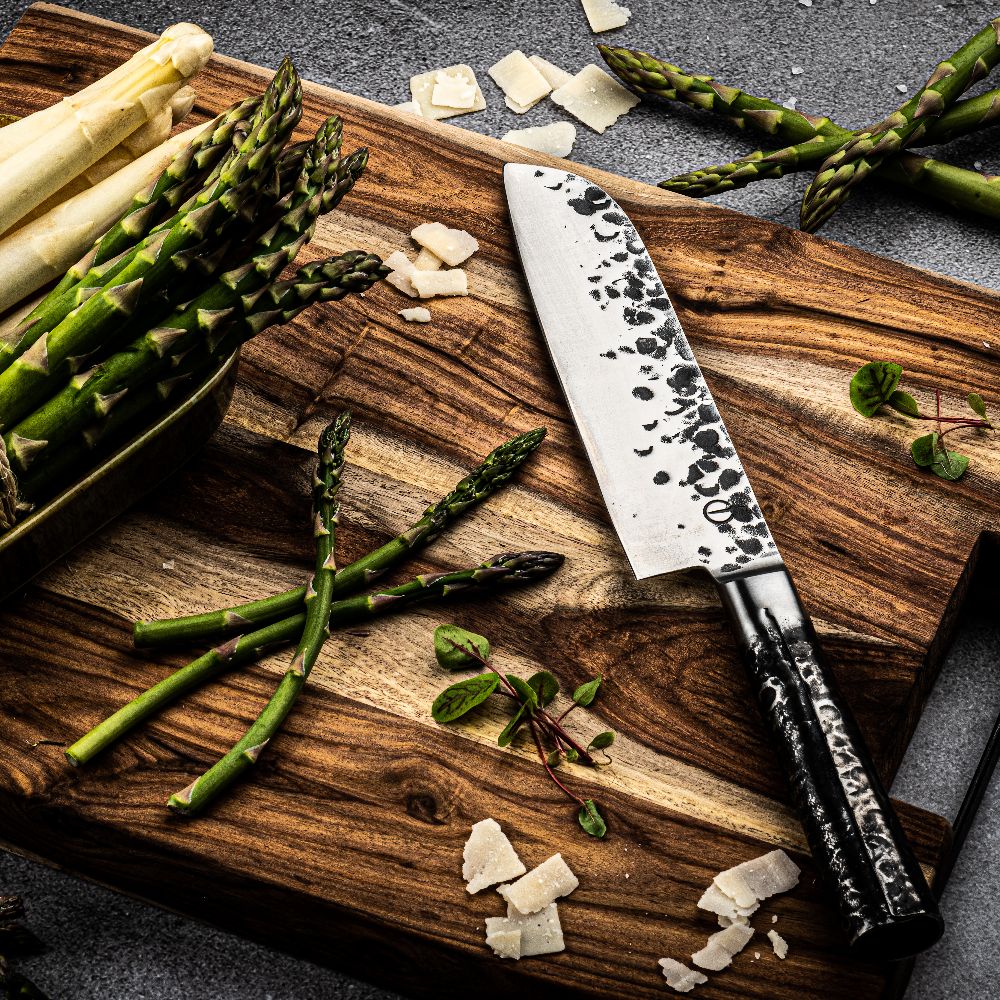 Santokukniv 18 Forged Intense