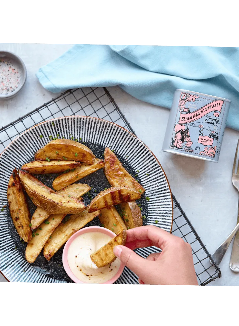Funky Ouma Black Garlic Salt 250g