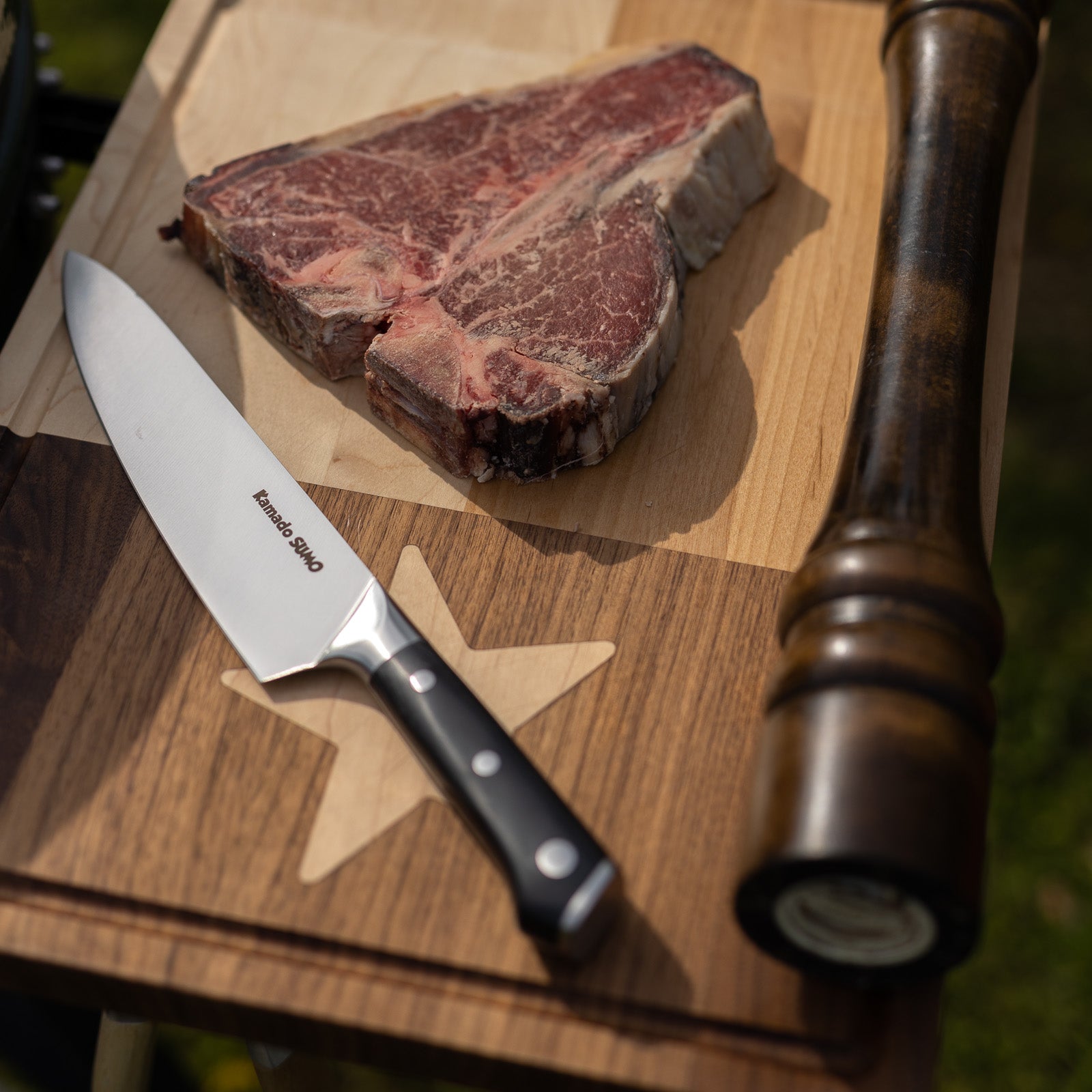 Sumo Texas Cutting Board