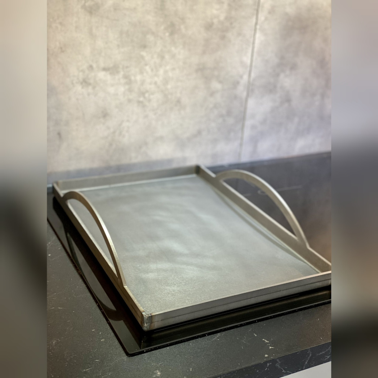 Lext Bbq Stekbord 48x34 med handtag kolstål