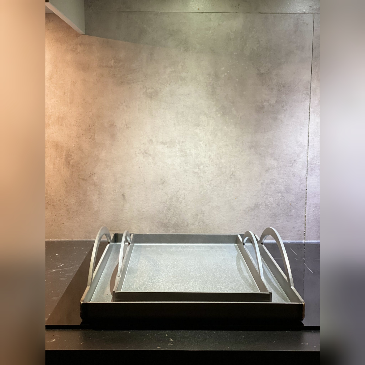 Lext Bbq Stekbord 48x34 med handtag kolstål