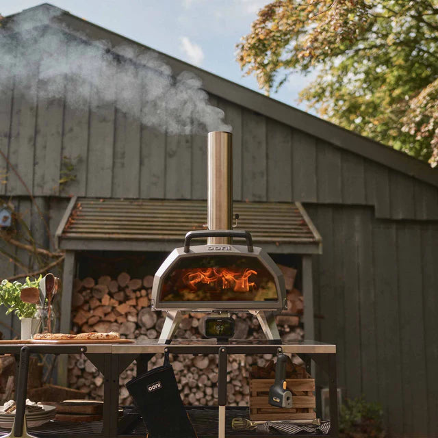 Ooni Karu 2 Pro - 16” pizzaugn för ved, kol & gasol
