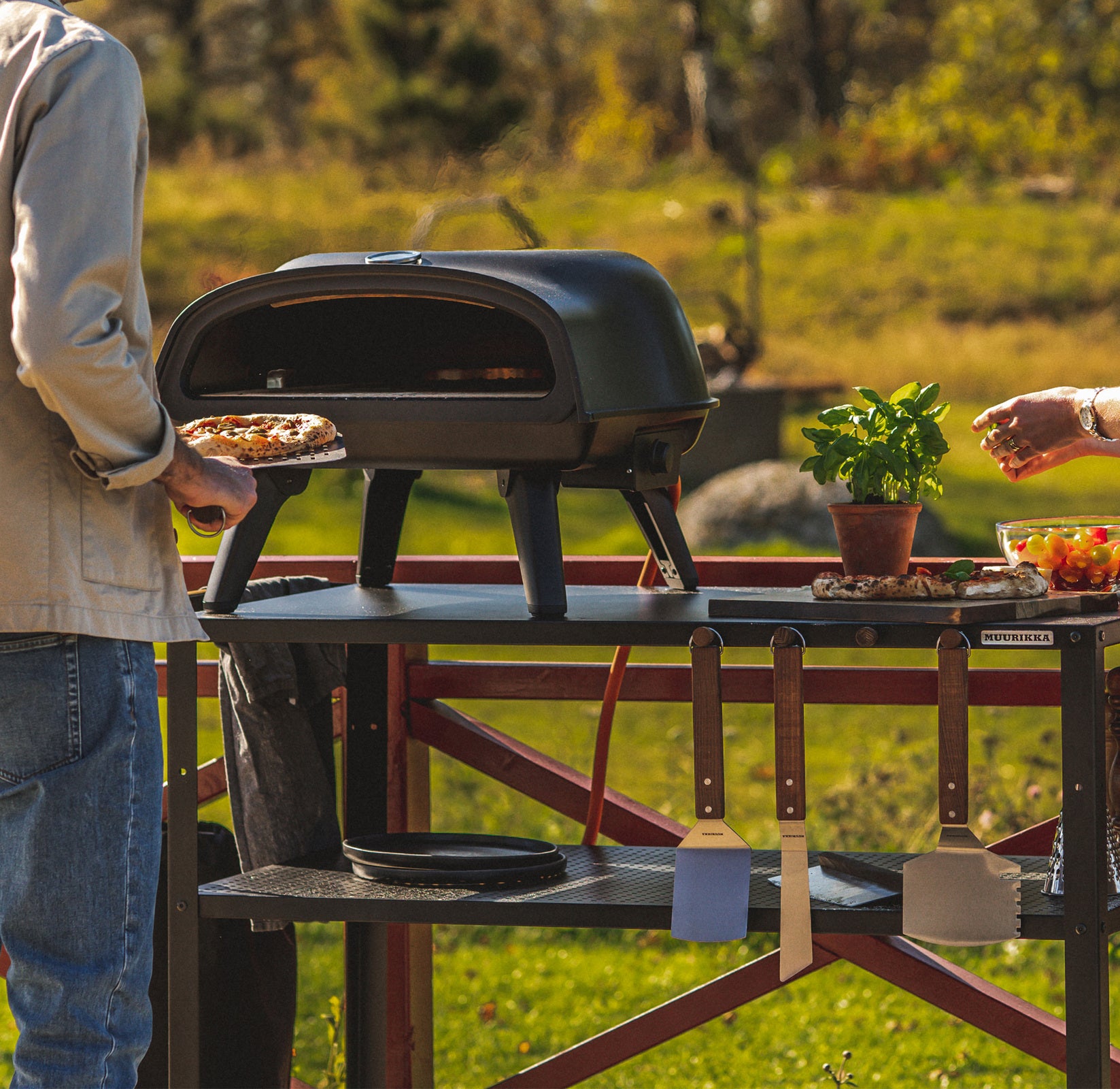 Muurikka Grillvagn Svart